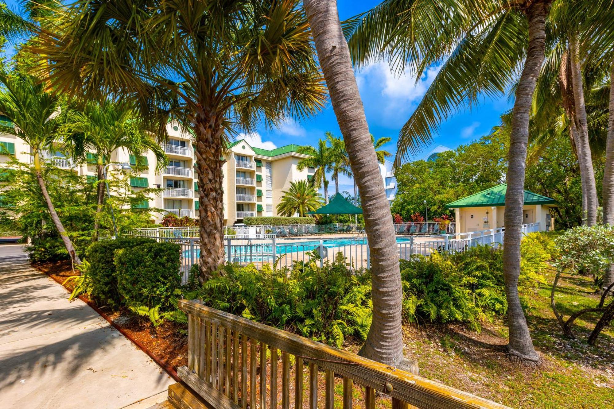Sunrise Suites Paradise Escape #407 Кі-Вест Номер фото